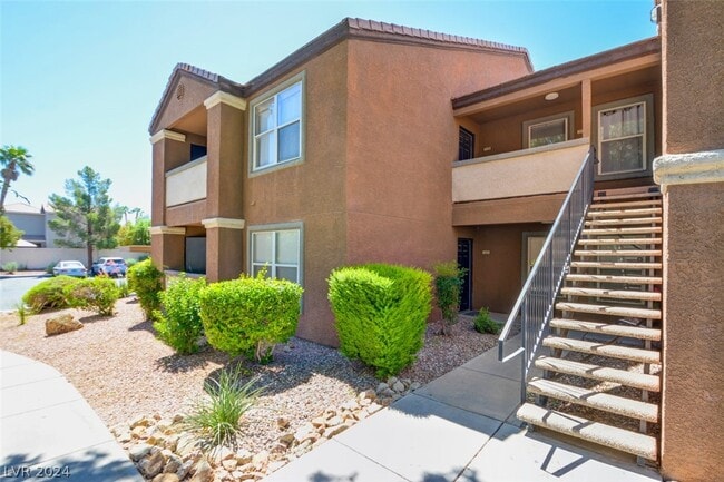 Foto del edificio - 555 E Silverado Ranch Blvd