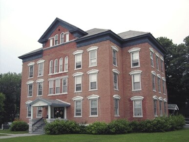 Building Photo - 34 W Broadway