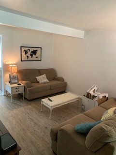 Living Room - 4602 Tulane Ct
