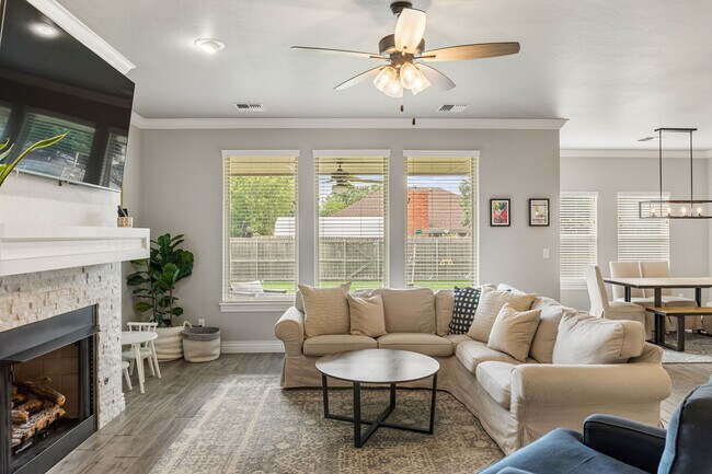 Building Photo - 1104 Northridge Blvd