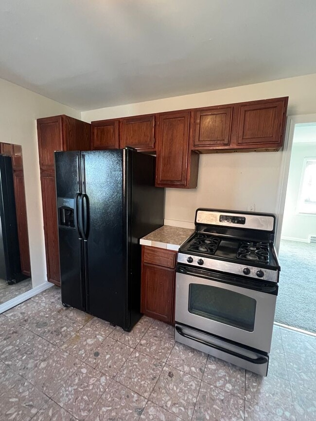 107 Elizabeth Lake Rd, Pontiac, MI 48341 House Rental in Pontiac, MI