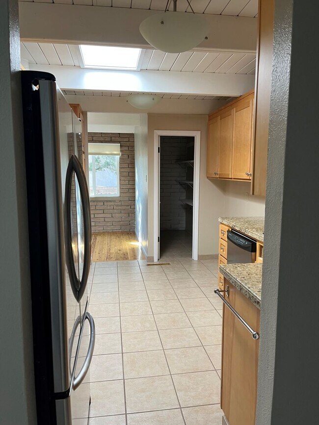 Building Photo - 133 La Placita Circle - Lease Only