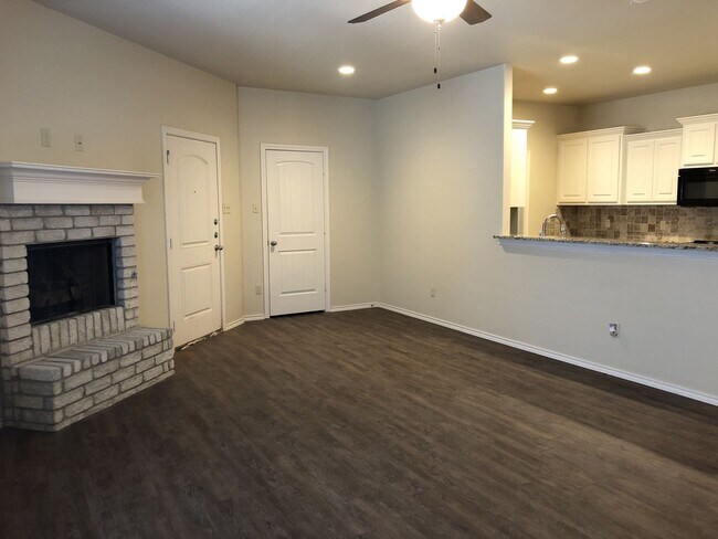 Foto del edificio - 1214 Preston Trails