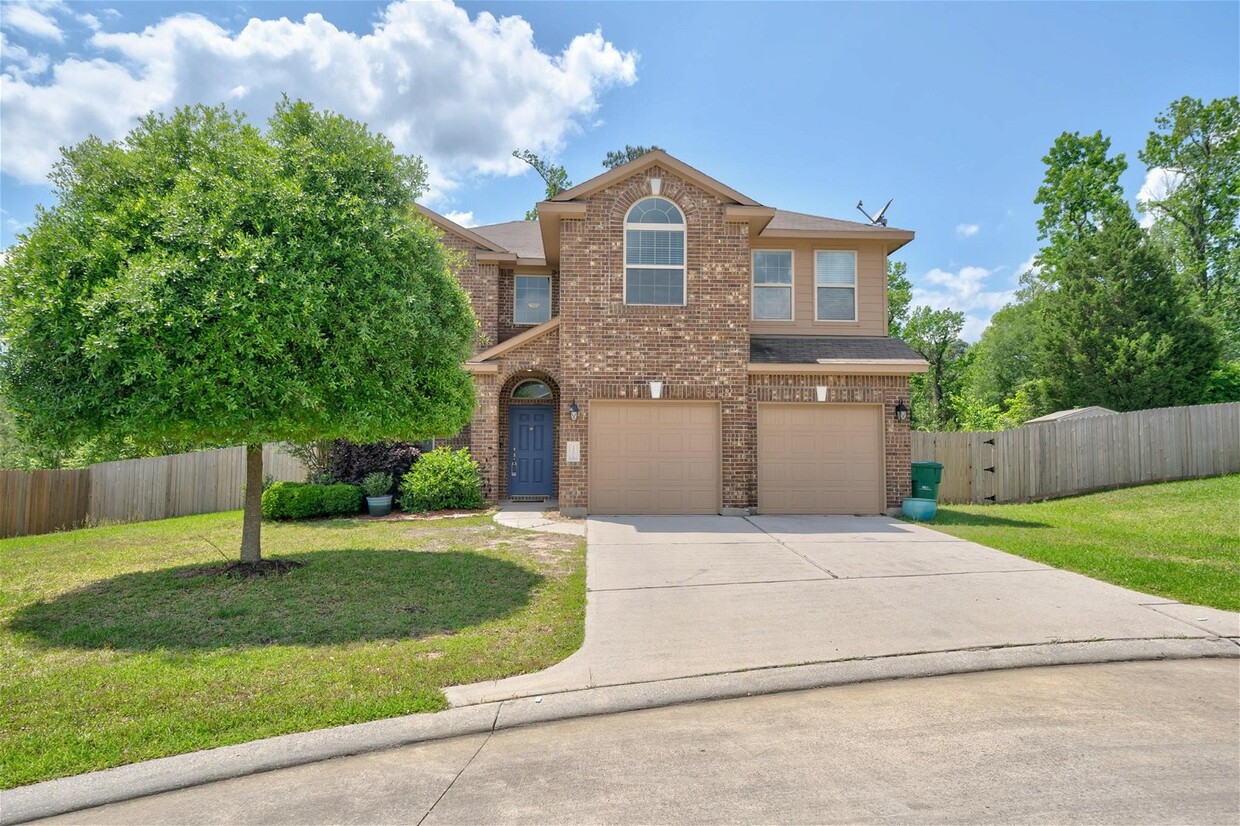 Foto principal - 12513 Falls Court, Willis, TX 77318 - 4 BR...