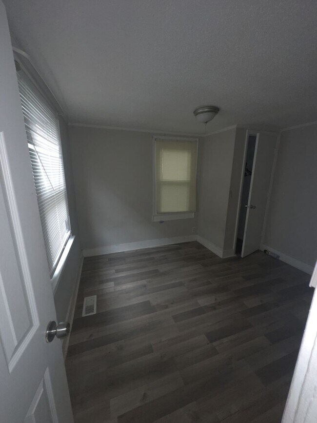 Foto del edificio - Single Family Home Available Almost Immediately!