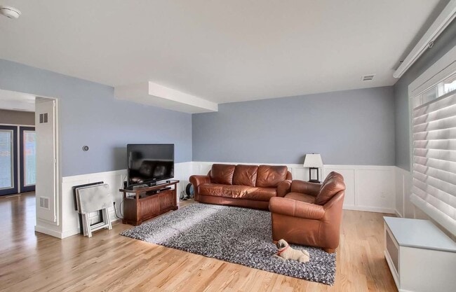 Photo - 9163 Mansfield Ave Townhome