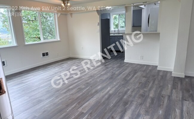 Foto del edificio - 3802 19th Ave SW