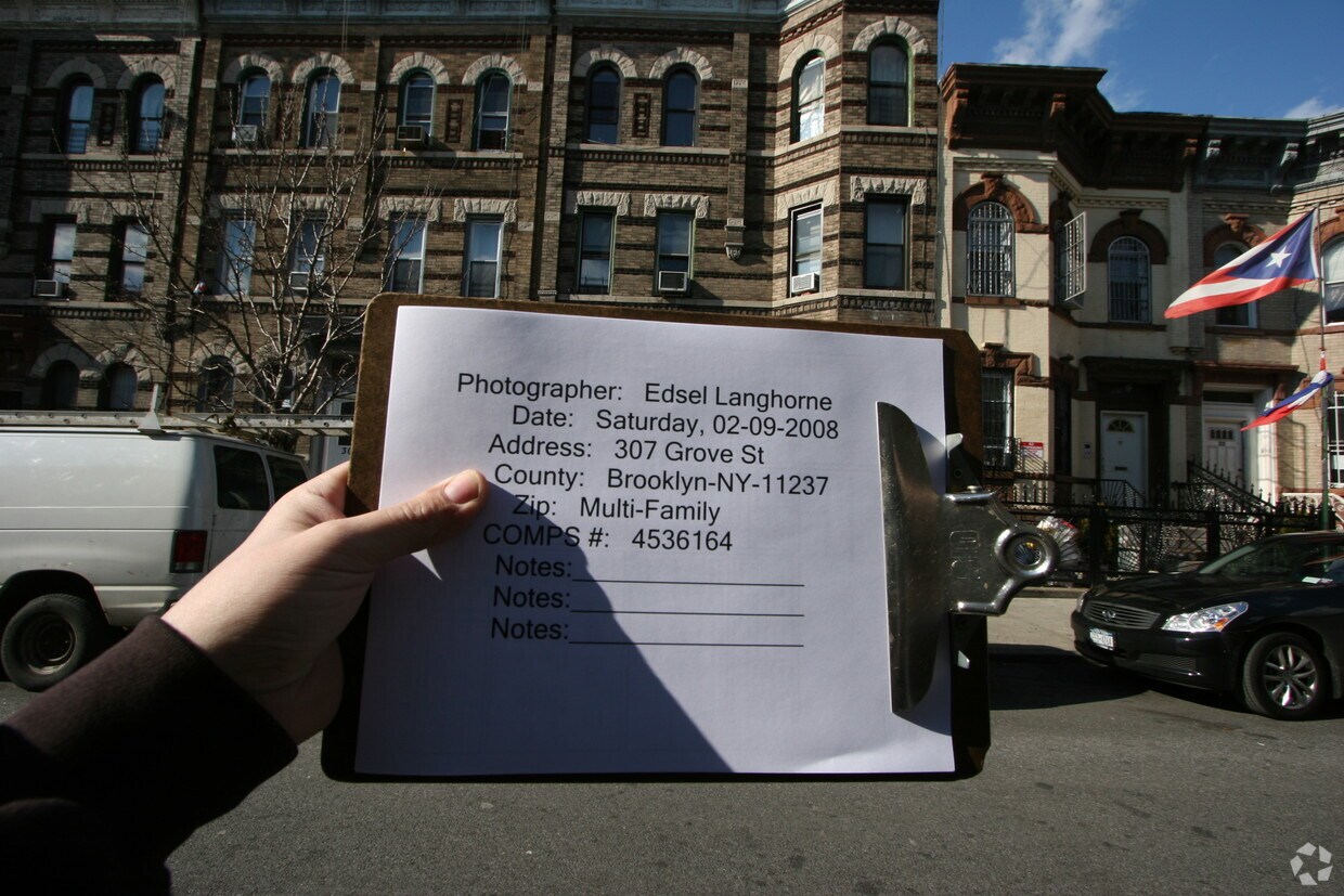  - 307 Grove St
