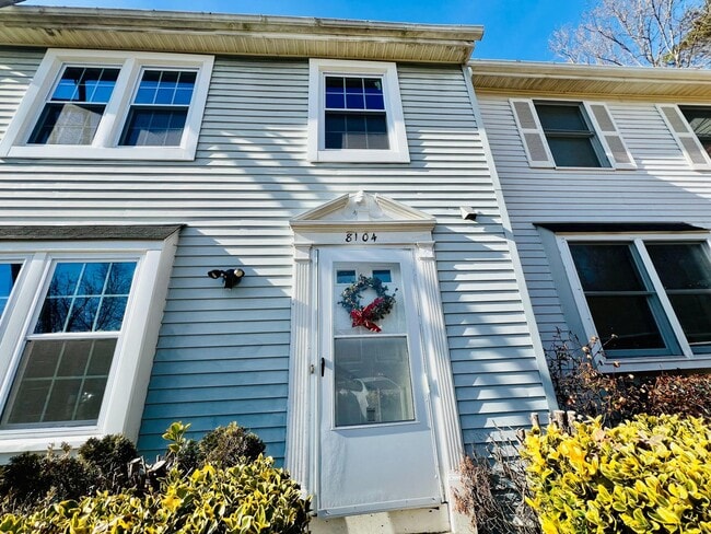 Photo - 8104 Willowdale Ct Townhome