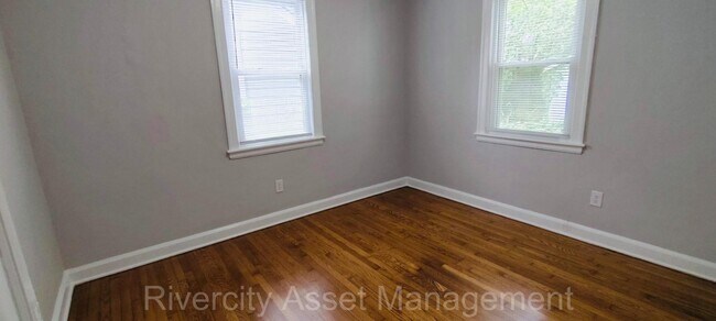Foto del edificio - 3584 Kearney Ave