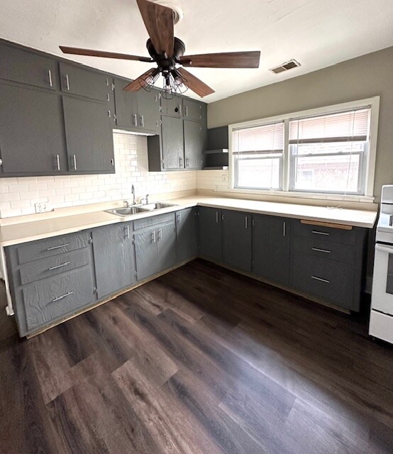 Foto del edificio - 929 E Clarke St