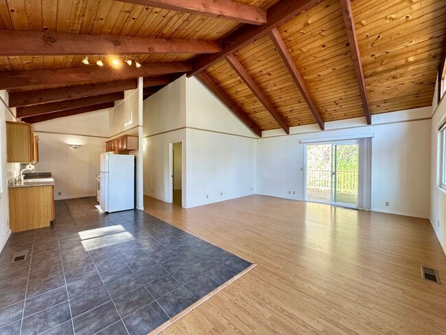 Building Photo - 11447 Lower Cir Dr