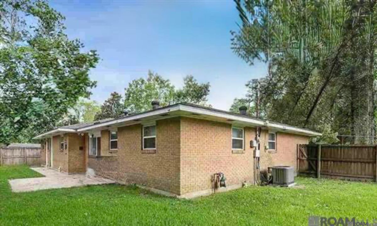 Foto del edificio - 15661 Marjorie Dr