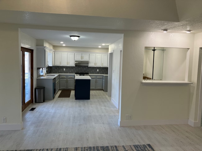 View into Kitchen - 3221 Cove Hollow Ct
