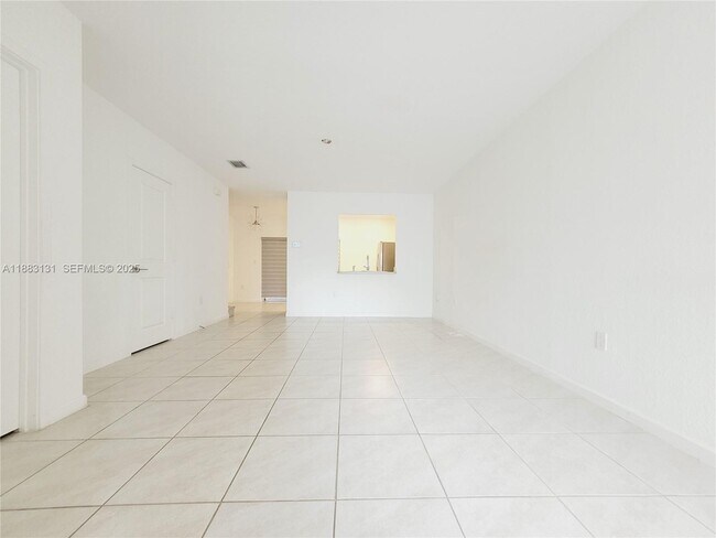 Foto del edificio - 541 NE 4th Ln