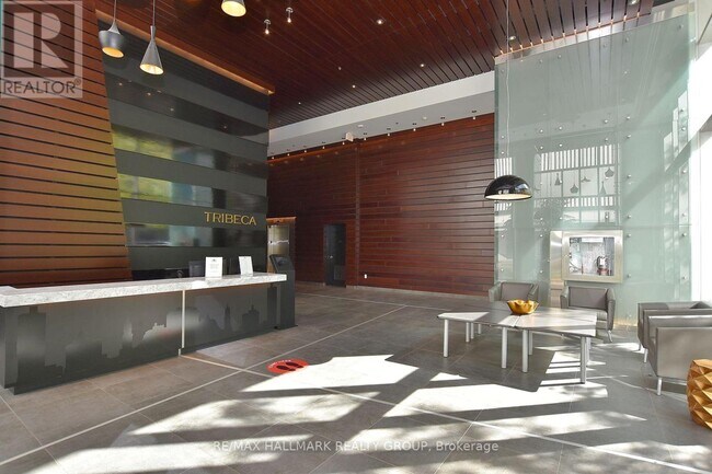 Building Photo - 179 Metcalfe St