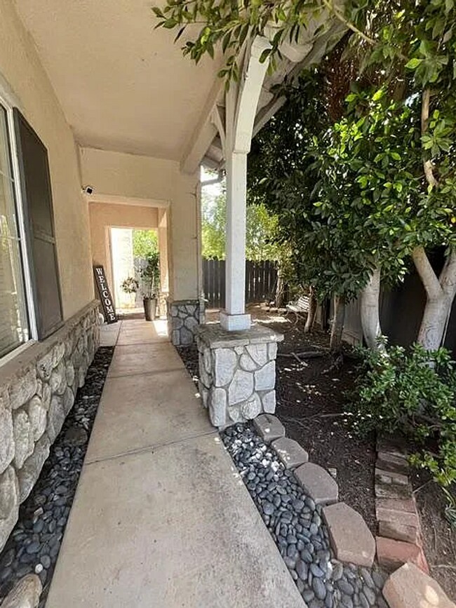 Foto del edificio - 2638 Niverth Pl