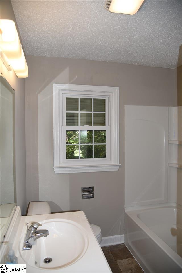 Building Photo - 111 Caldwell St