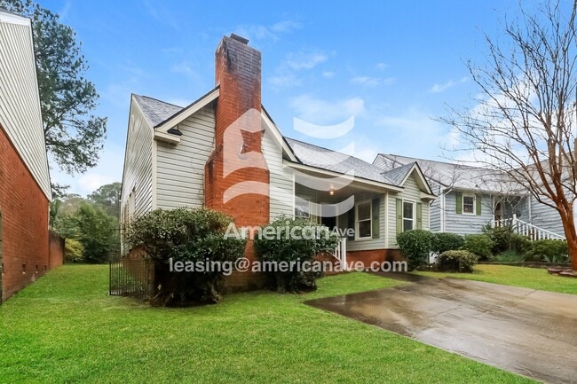 Building Photo - 122 Village Walk