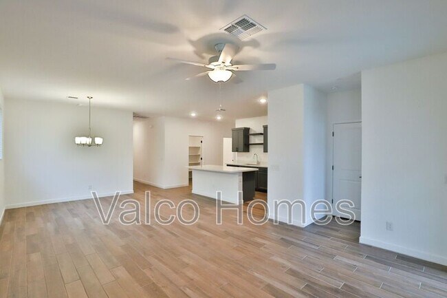 Building Photo - 16886 W Diana Ave
