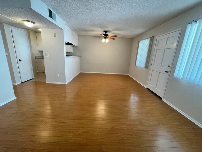 Photo - 310 E Santa Anita Ave Apartment