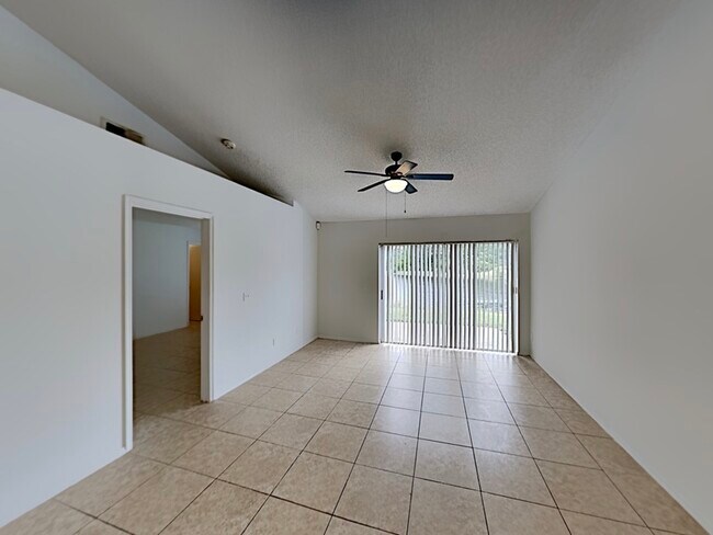 Building Photo - 3318 Sandy Shore Ln