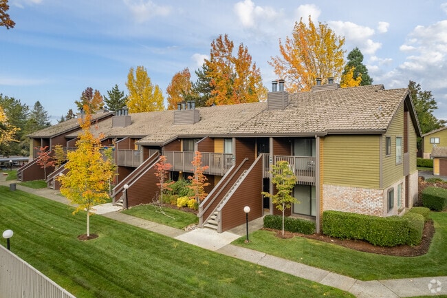 Community - Stone Creek Apartments