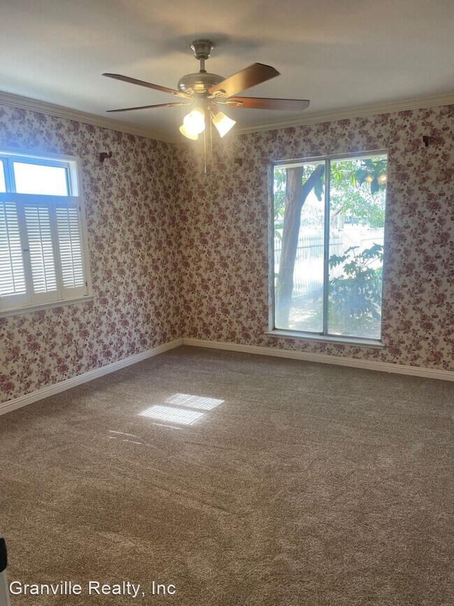 Foto del edificio - 4 br, 3 bath House - 2823 Nees Ave