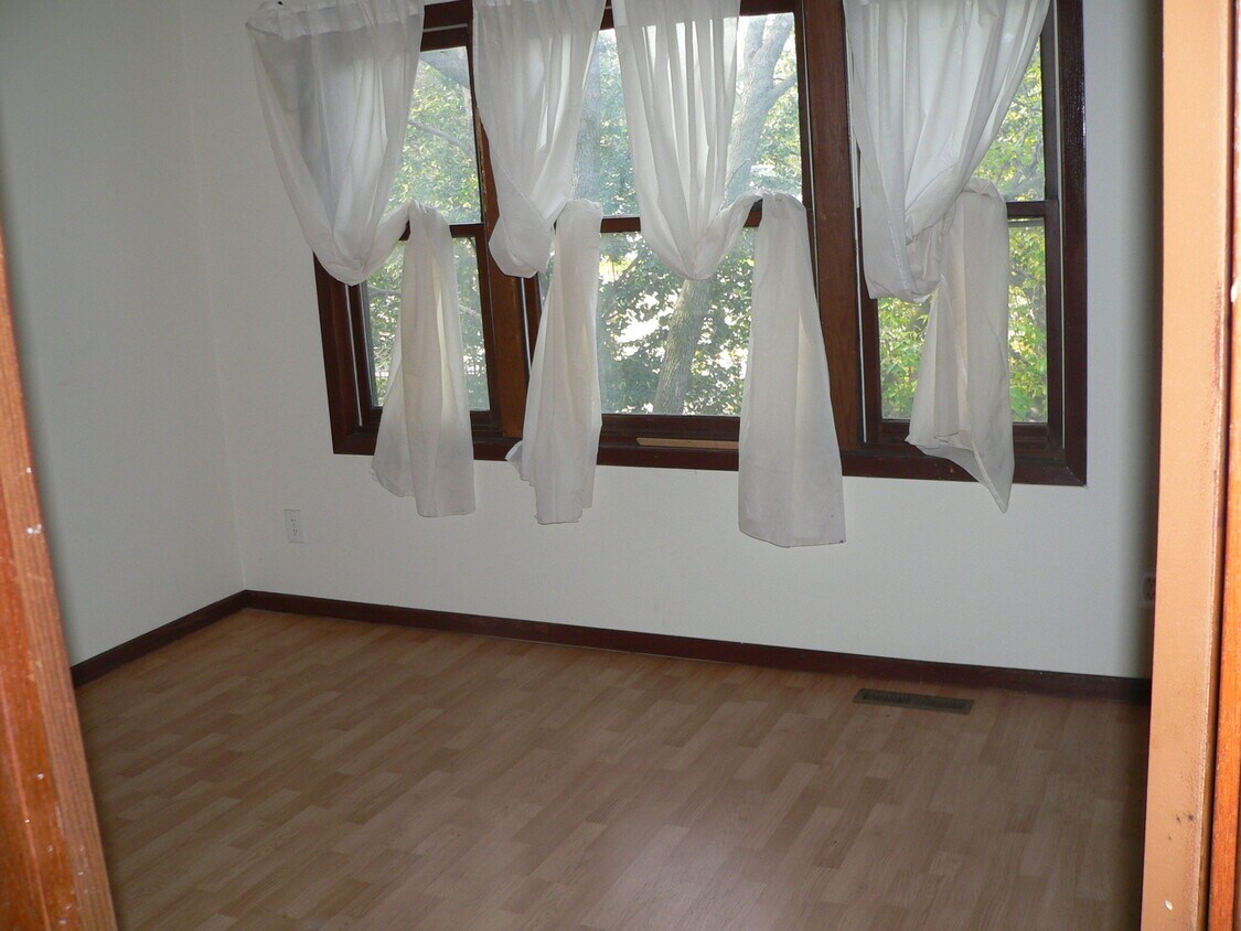 Foto del edificio - 2305 Clinton Ave