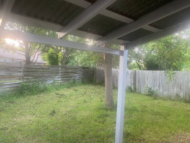 Building Photo - 11767 Spring Song Dr