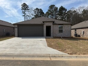 Building Photo - 245 Bighorn Trl