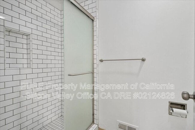 Building Photo - 1115 Odyssey Ct