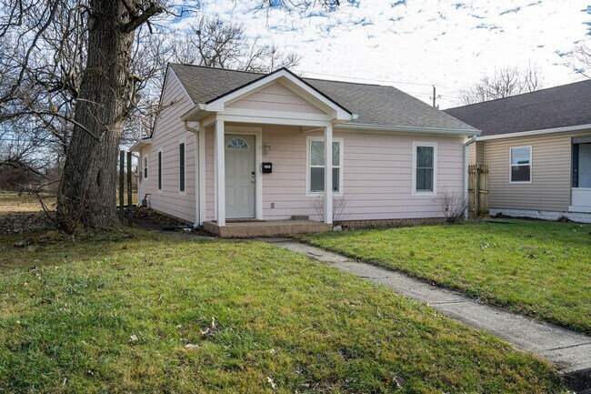 Building Photo - 2549 Columbia Ave