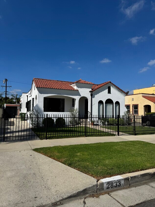 Photo - 2833 Somerset Dr (Los Angeles, CA)