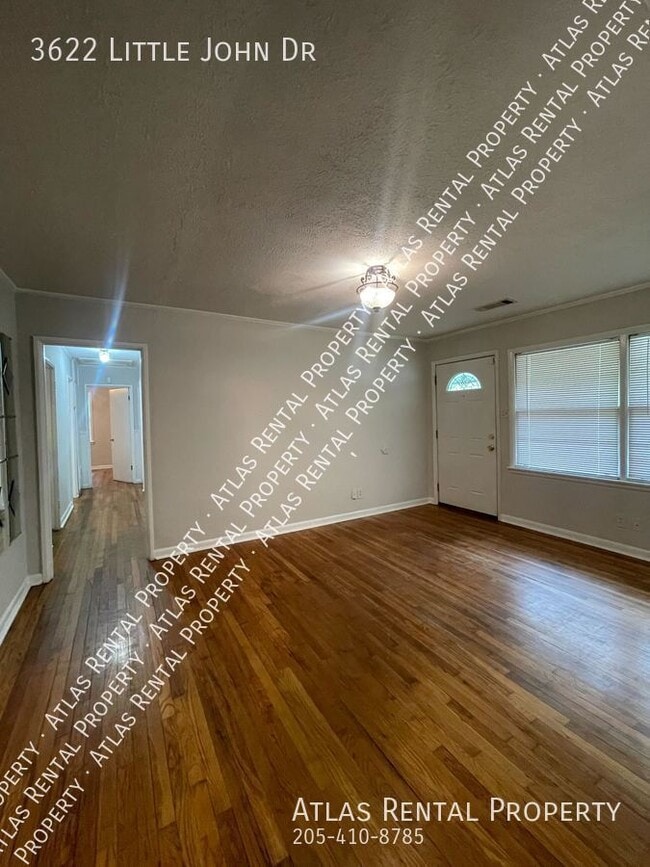 Building Photo - 3622 Little John Dr, Montgomery, AL 36109