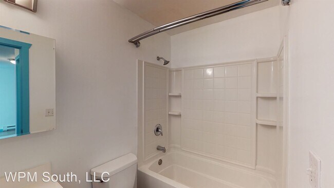 Building Photo - 2 br, 1 bath House - 22612 6th Avenue Sout...