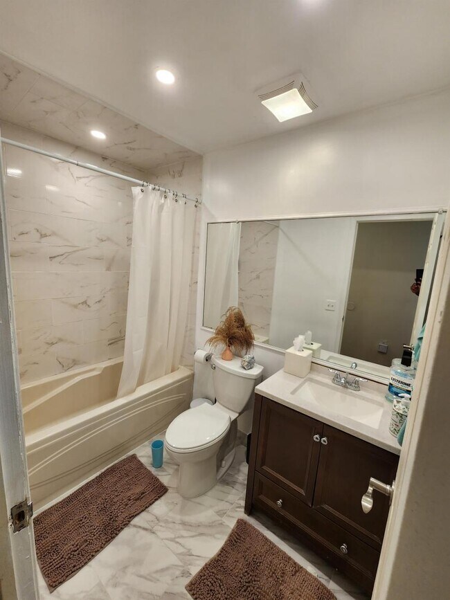 Photo - 0 bedroom in Newark NJ 07103 Townhome