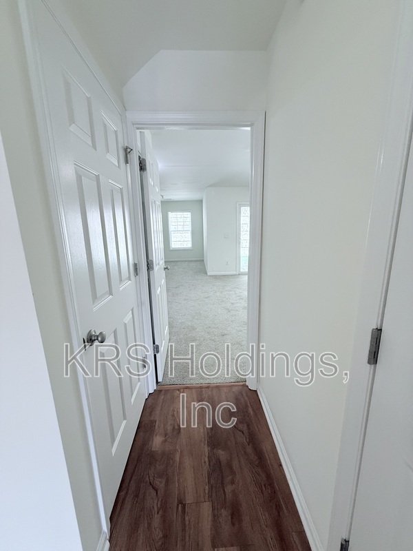 Building Photo - 11918 Field Towne Ln