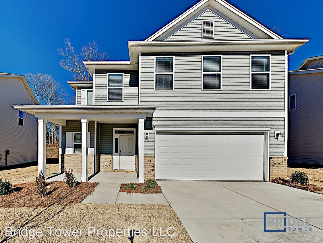 Primary Photo - 4 br, 2.5 bath House - 3240 Newell Village...