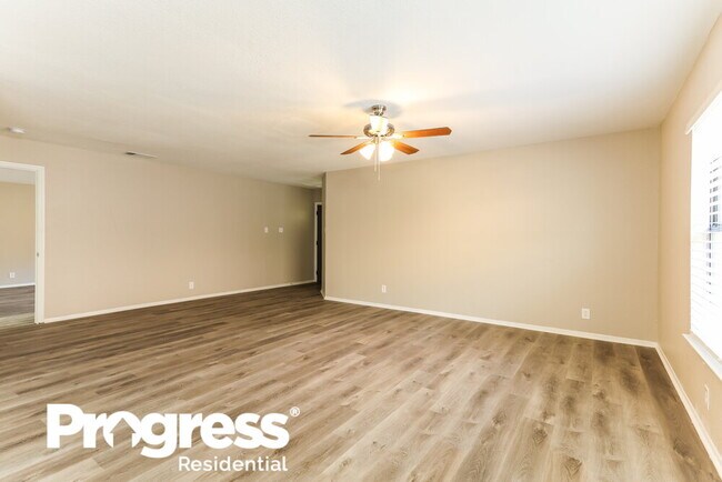 Building Photo - 7825 Sandpiper Park
