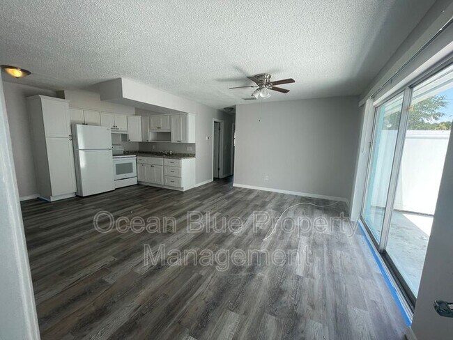 Foto del edificio - 401 S Fernwood Ave