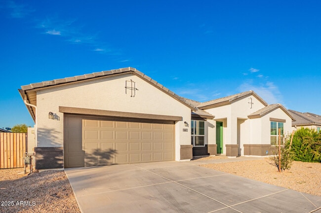 Building Photo - 37728 W San Capistrano Ave