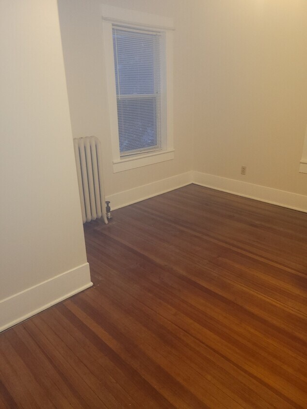 Foto principal - 504 S Franklin St