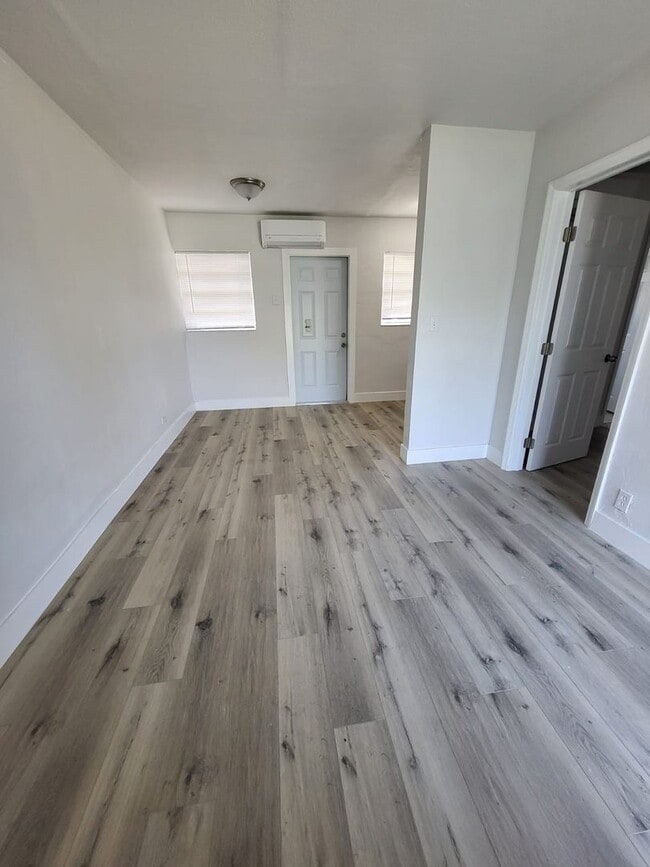 LC 08:137 SW 5th CT - LC 08:137 SW 5th CT Apartment