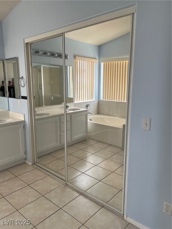 Foto del edificio - 212 Silver Castle St