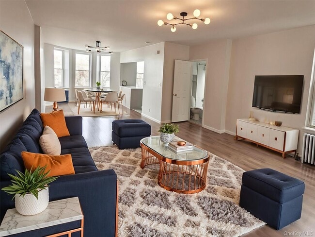 Foto del edificio - 60-85 71st Ave