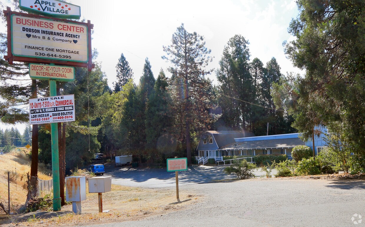 Primary Photo - 3200 Highway 50