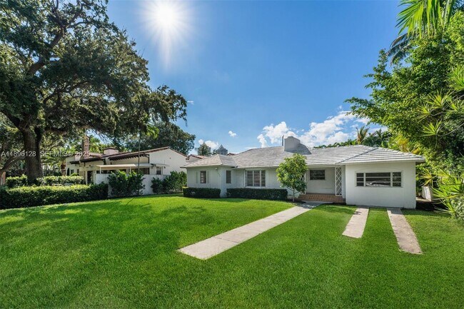 Foto del edificio - 520 W 51st Terrace