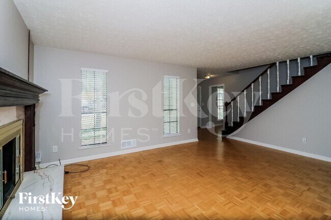 Foto del edificio - 3848 Valley Brook Rd