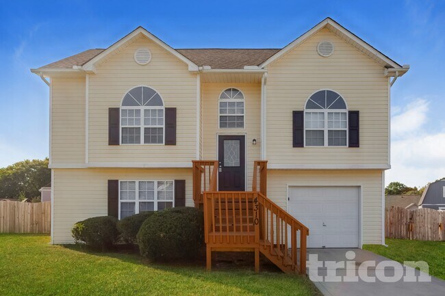 Foto del edificio - 4310 Windjammer Ct SW